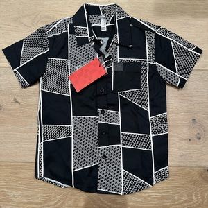 NWT Hawaii’s Finest Boys Aloha Shirt XS